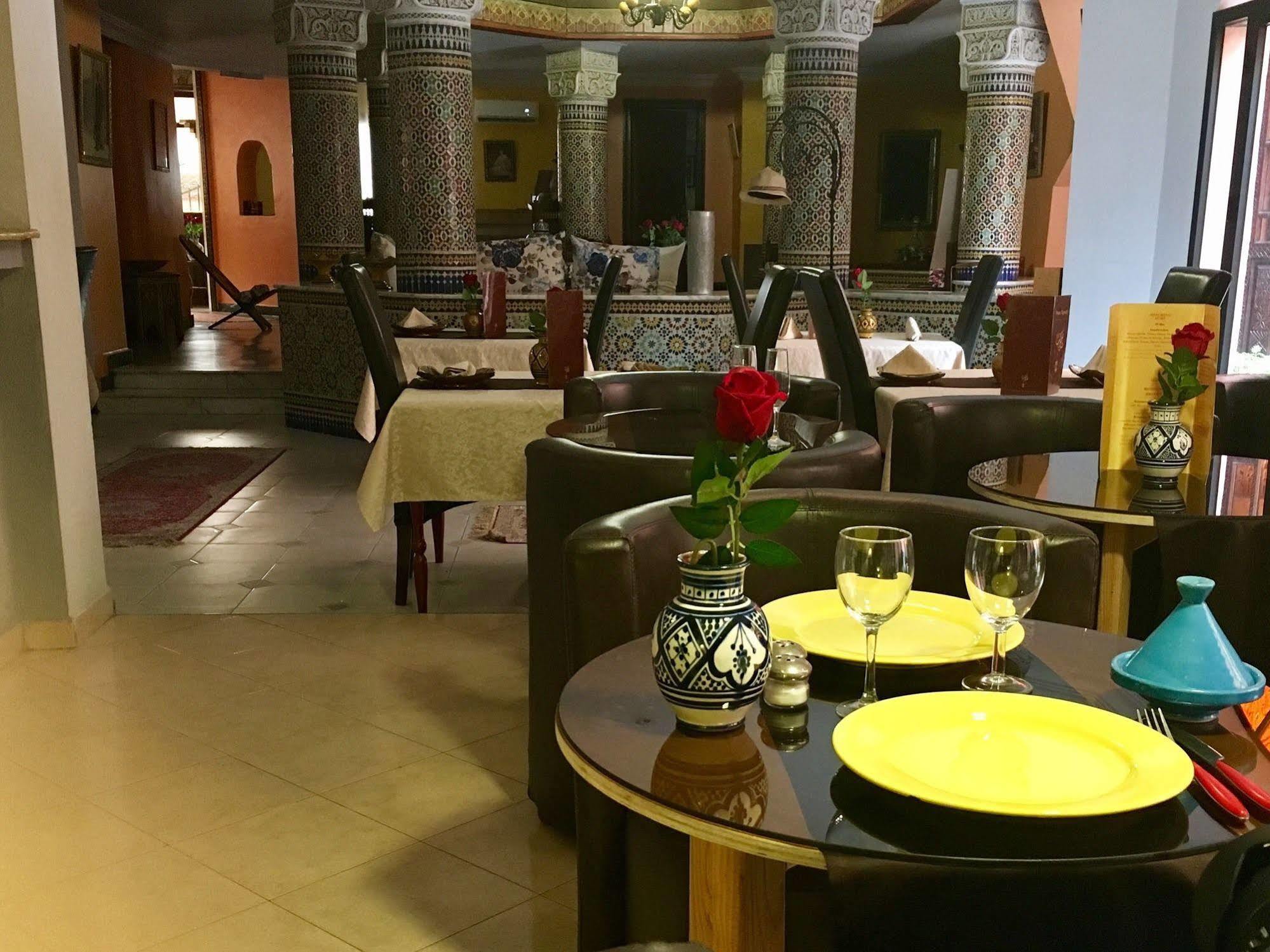 Hotel Tafoukt Marrakesh Luaran gambar